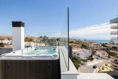 Luxury Carihuela with Private Jacuzzi by Ensuite