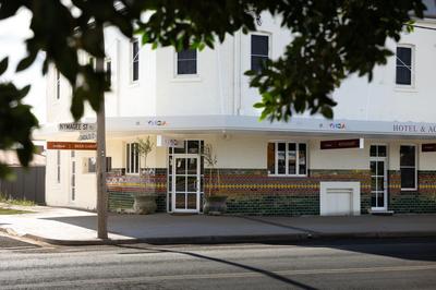 The Nyngan Hotel