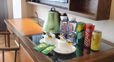 Borrman Hotel Capital Airport Convention & Exhibition Center Auto Market