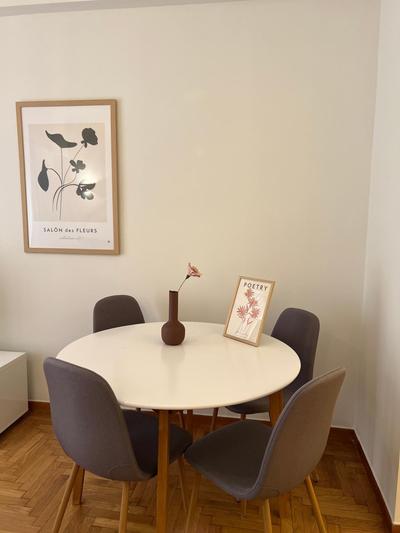 Central escape- Bright New apt