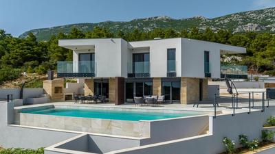 Modern villa on Peljesac