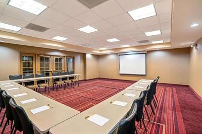 Holiday Inn Express & Suites Memphis East by IHG