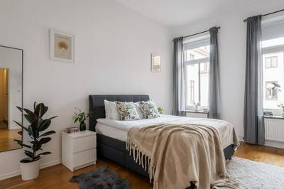 Large Central Gothenburg 2bd Apt