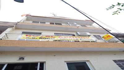 Hotel Apoorv - Near Railway Station