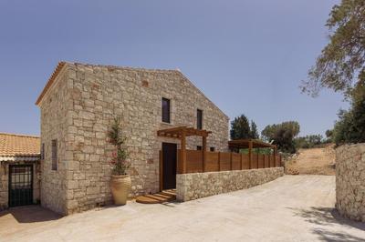 Horizon Stone House