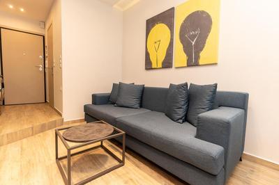 Delmare Val studio