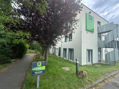 FAST HOTEL Les Ulis - Courtabœuf