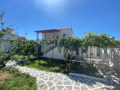 Yaya house