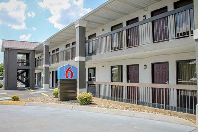 Motel 6 Knoxville, Tn - East