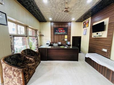 Hotel Paradise Stays