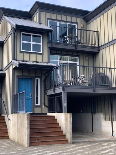Race Rocks Townhouse - Pet Friendly Sooke Rental