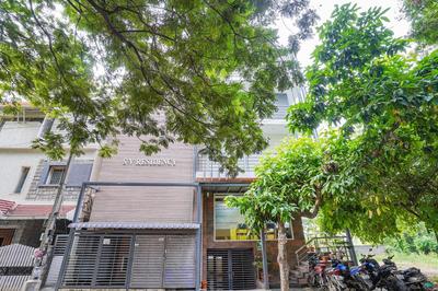 FabHotel Sky View Palace