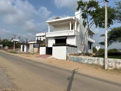 Pushkar Eats Restaurant and Rooms
