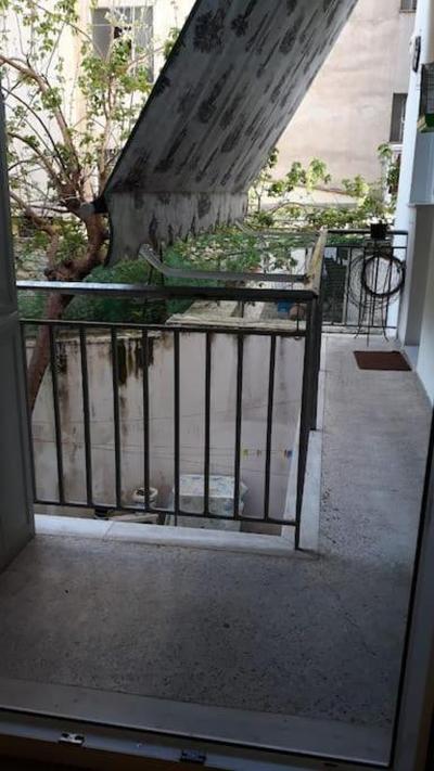 Cozy and spacious 2 BDR Apt 15 min from the city center