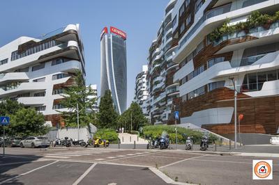 Fiore Milanese - San Siro, Fiera & City Life - RINNOVAMENTO FACCIATA PALAZZO IN CORSO