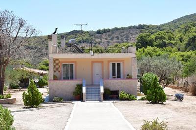 Kathrine's Cottage in Vagia
