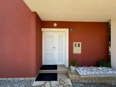 Villa Pagus with pool and private parking