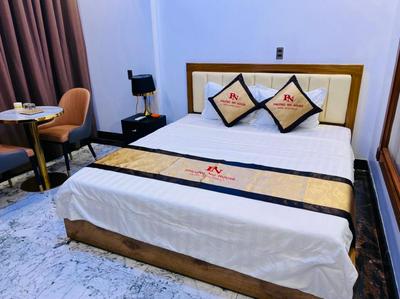 Khách Sạn Phương Nhi