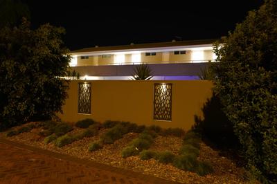 Bentley Motel