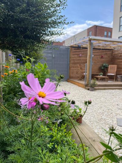 The Hive - Luxury Ensuite Room - Full Privacy as only room on the top floor!