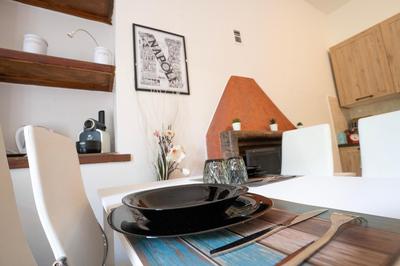 DiegHouse - Monolocale con cortile in corte lombarda vicino al Centro