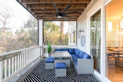 15% off 7 Night Stays Aug- Oct SALTWATER POOL, ELEVATOR, CRIB & BABY GEAR, HUGE KIDS RETREAT