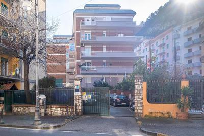 YourHome - Domus Apartment