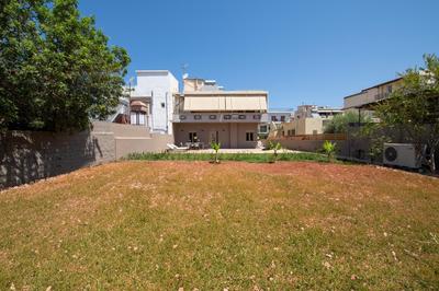 Cozy Rena luxury apartment with free private parking