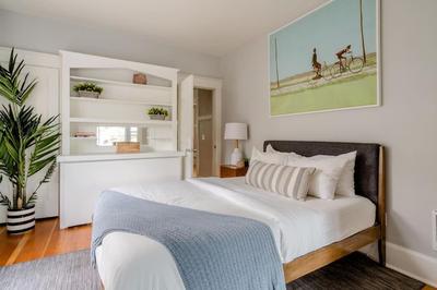 Stay Portland - Portland Classic - Parks, Eateries & Local Shops