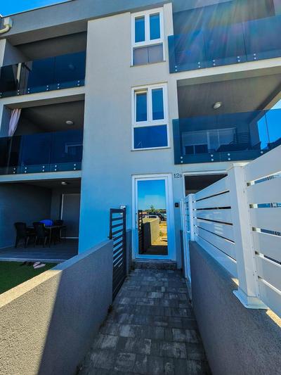 Apartment Emilia