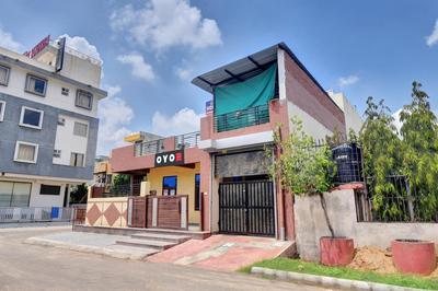 Hotel O Urban Homestay