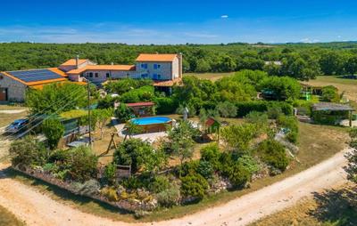 Beautiful Villa Casa Romantica with pool in Umag