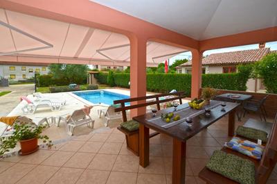 Villa Deni with private pool