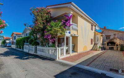 Amazing Apartment In Vir With Wifi