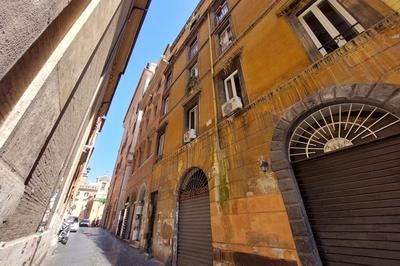 Pantheon Luxury Apartment