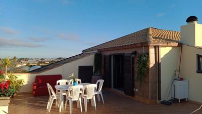 Spacious apartment with sea view in Scoglitti 120 m²