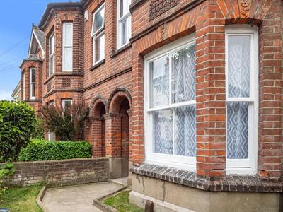 Roman Luxe 5 beds house, Colchester Essex