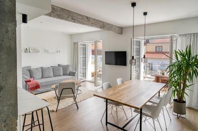 SKYLINE by Prim Home Rentals