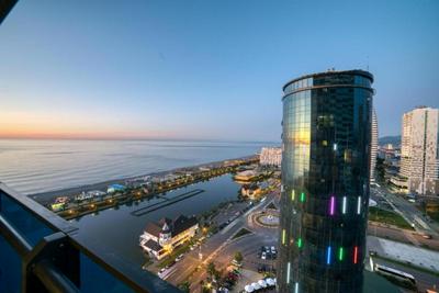 Lunamar Sea View Aparthotel in Orbi City Batumi