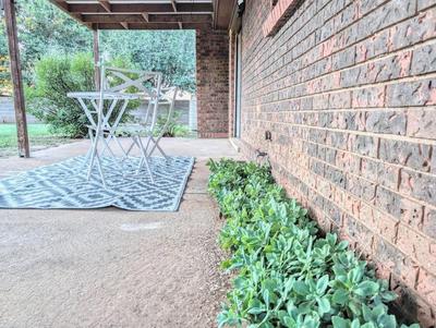 Charming Clovis Retreat Central Location Modern Amenities Cozy Style