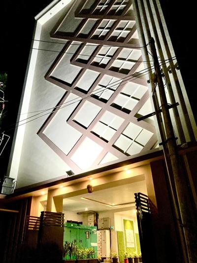 MURALI KRISHNA APART HOTEL