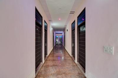 Hotel O Sawariya Palace