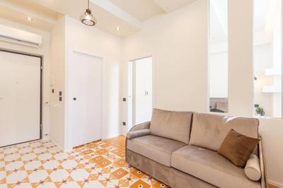 4FO6 Navigli-Duomo -Yellow Chic Apartment -