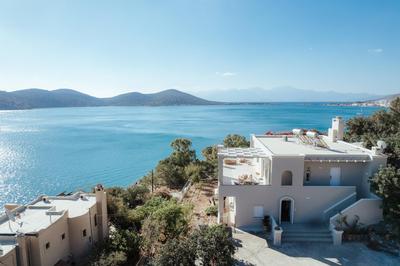 Villa Heliopetra