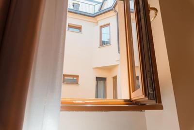 R Limone House