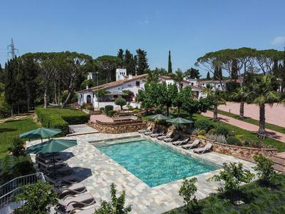 Masia Luxmarspa