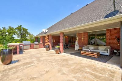 6br Farmhouse Escape Swimming Pool Npost