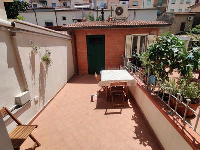 Follonica Lodging