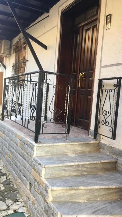 Spacious house in Berat with secure parking.