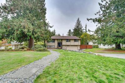 170 Massive 4 bedroom with Hot Tub